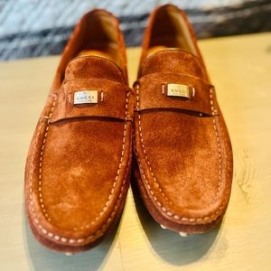 Authentic Gucci Men’s Suede Drivers shoes